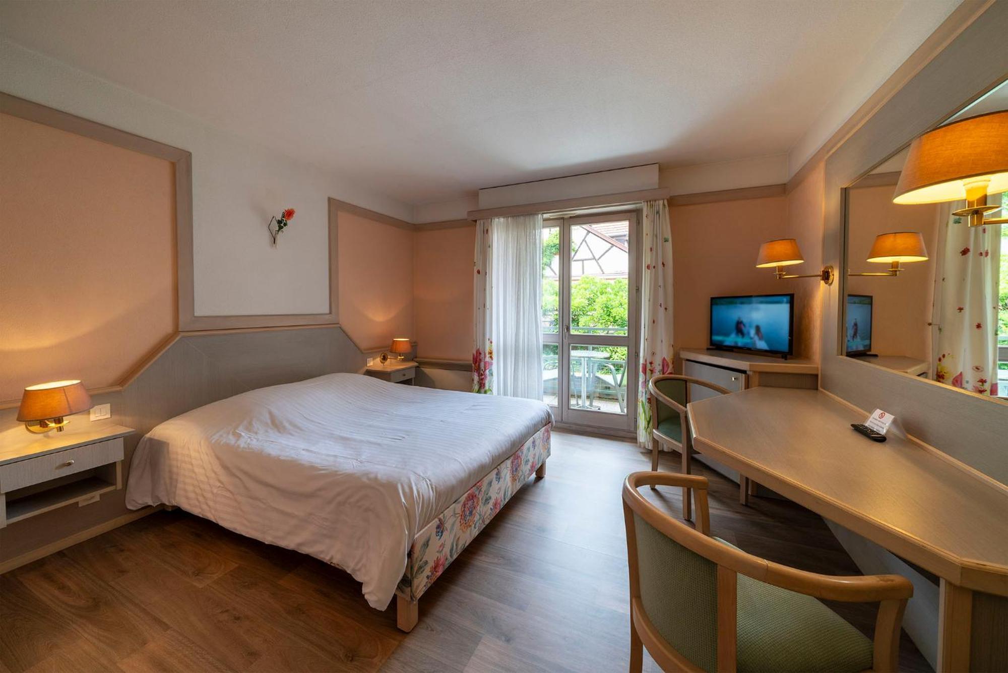 Hotel A La Vignette - Colmar-Nord Saint-Hippolyte  Exterior foto